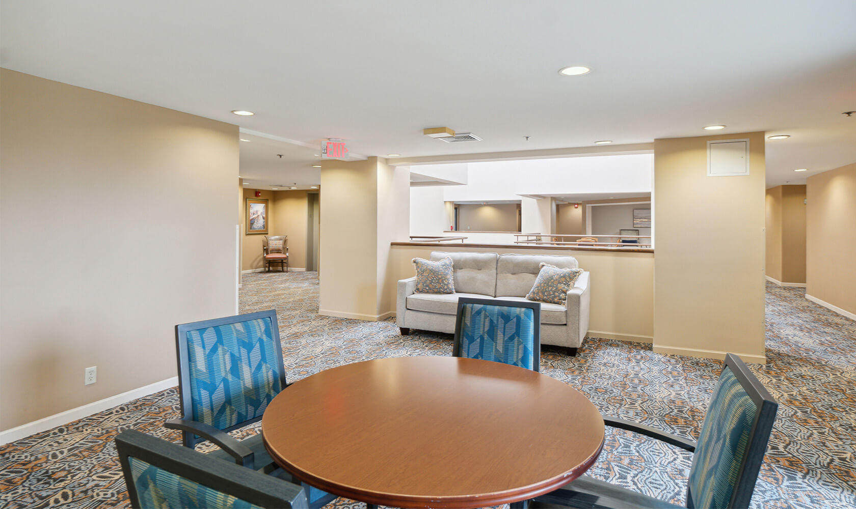 Concord community seating